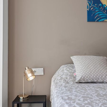 Luxury New Apartment City Center Estepona - Private Parking Kültér fotó