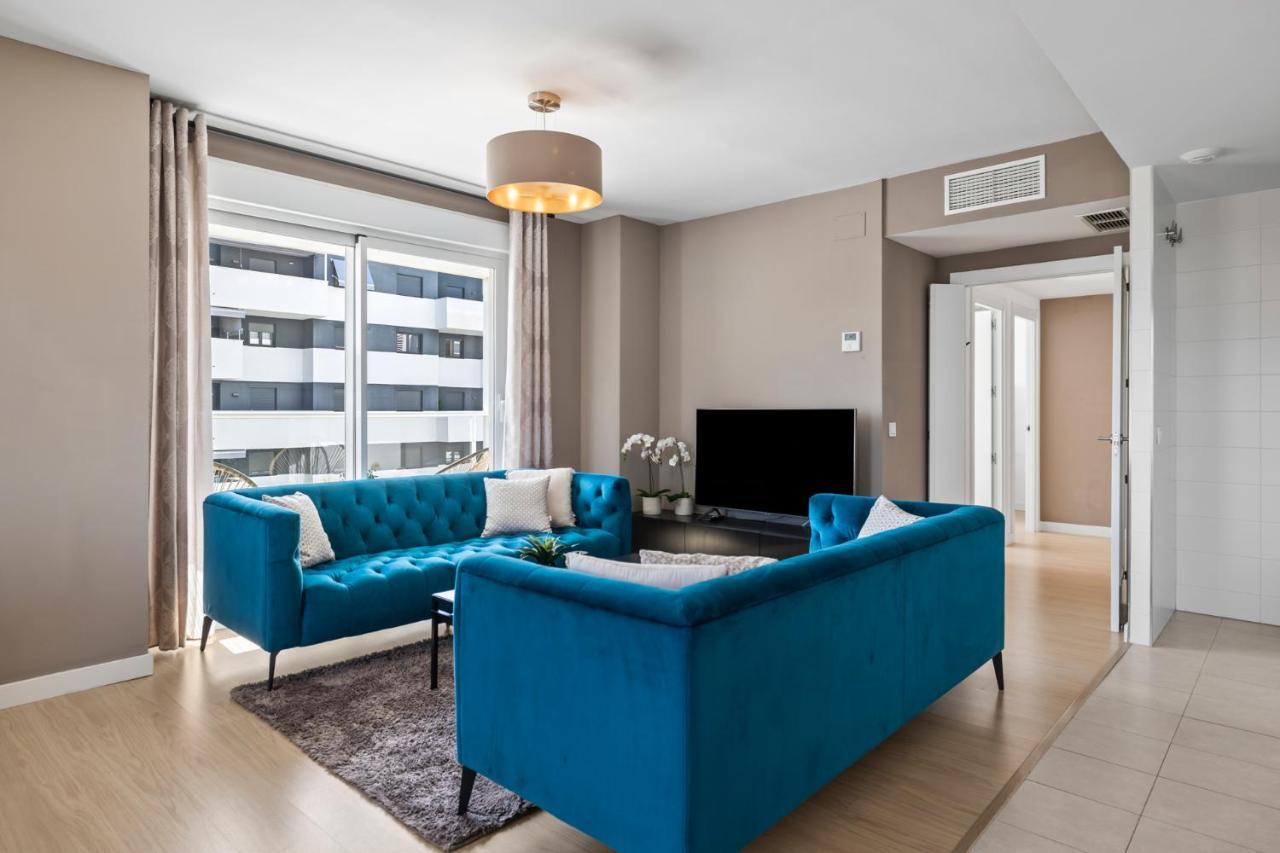 Luxury New Apartment City Center Estepona - Private Parking Kültér fotó