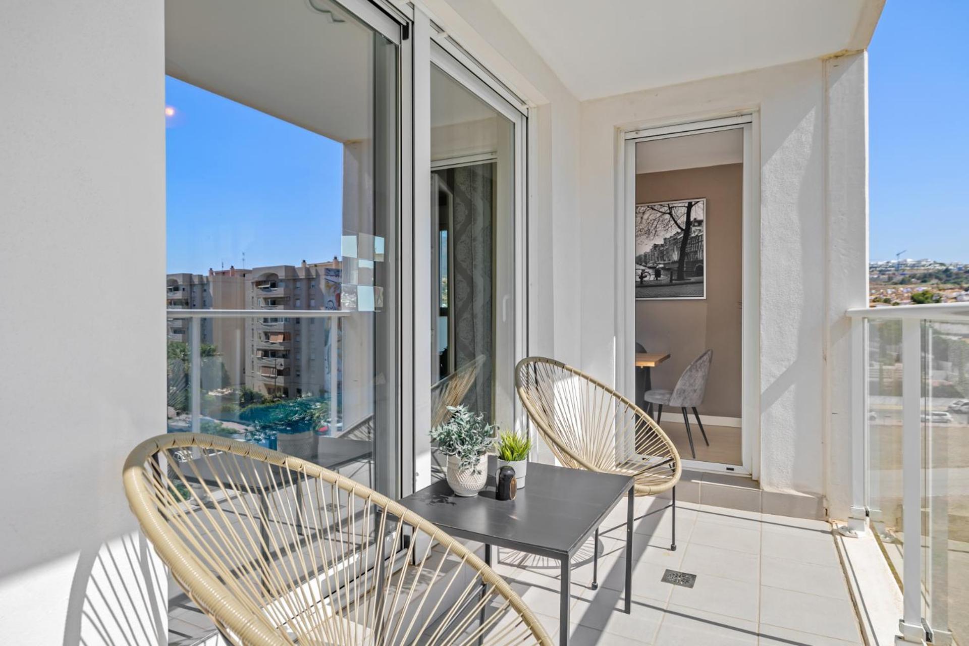 Luxury New Apartment City Center Estepona - Private Parking Kültér fotó
