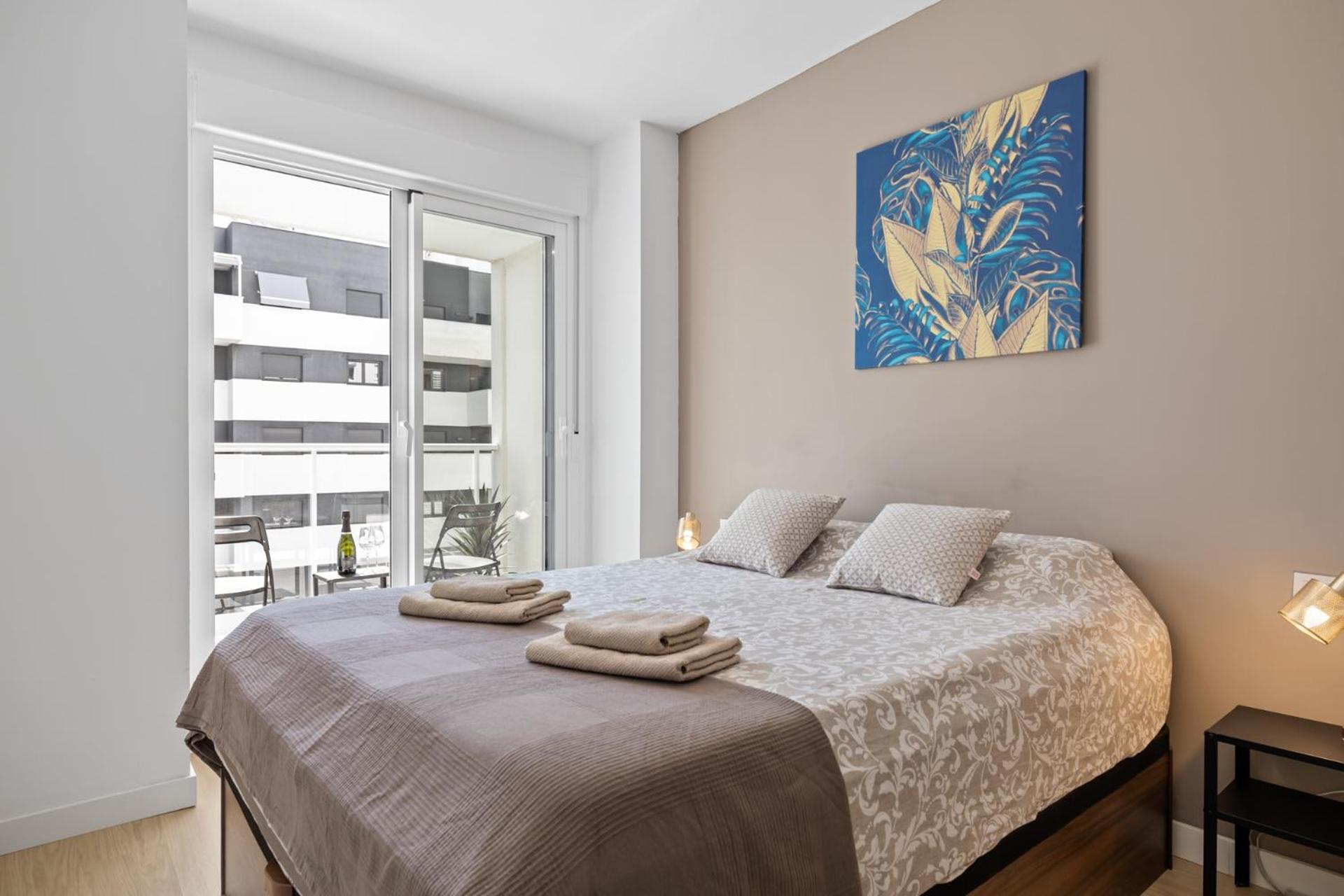 Luxury New Apartment City Center Estepona - Private Parking Kültér fotó