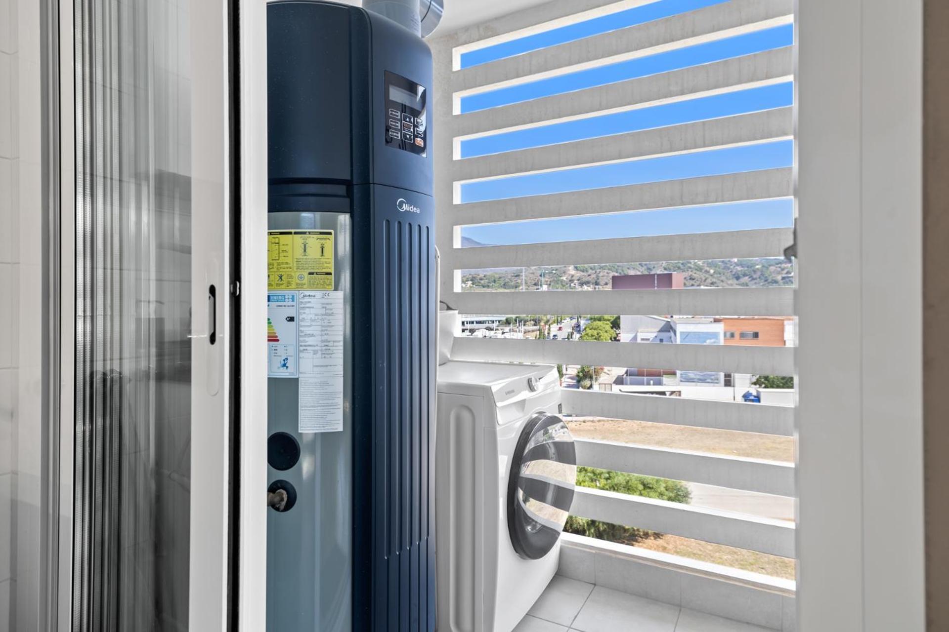Luxury New Apartment City Center Estepona - Private Parking Kültér fotó